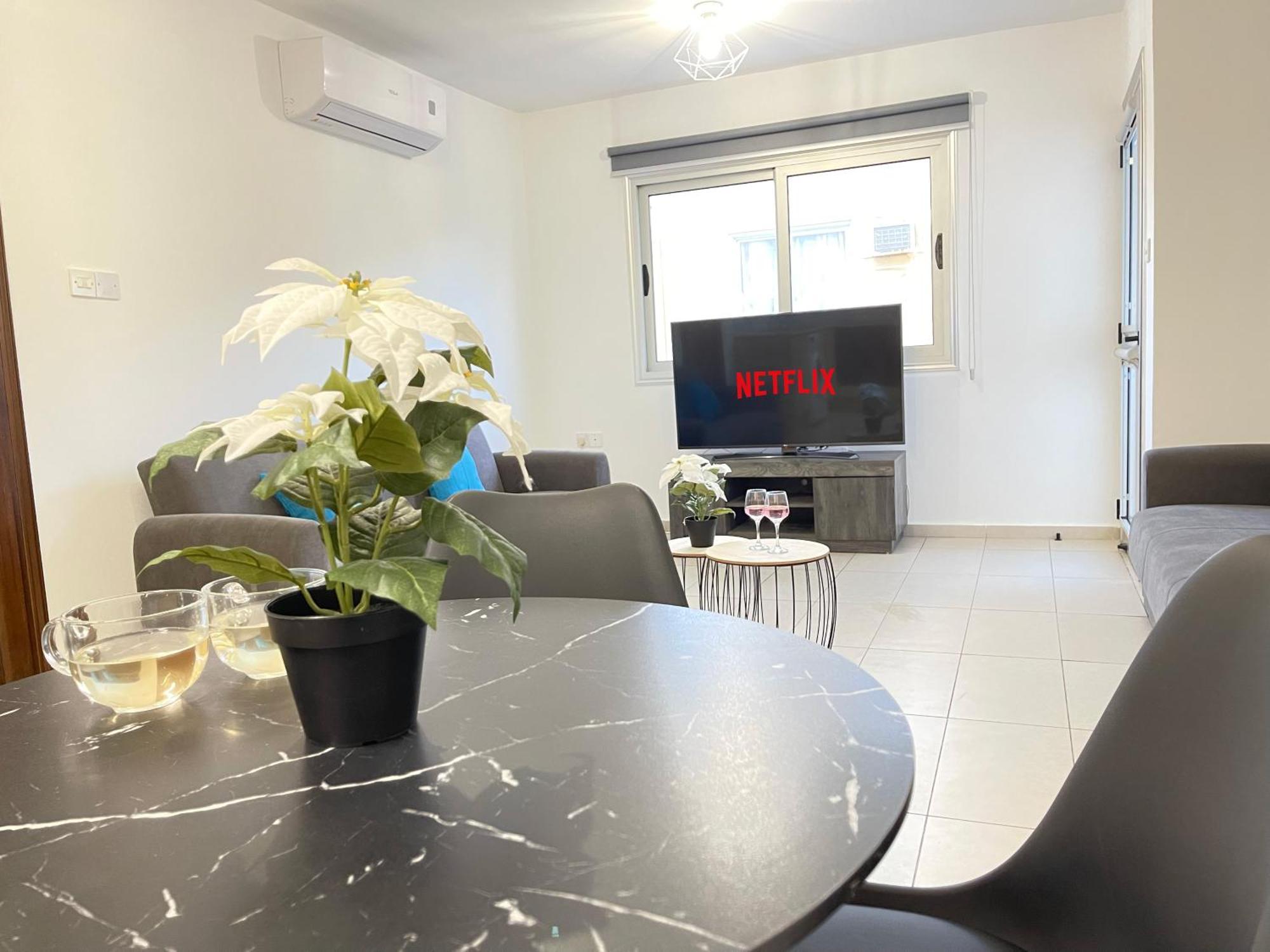 Aurora Holiday Apartment - Ayia Napa Eksteriør billede